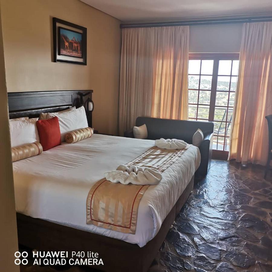 Big Valley Game Lodge Lobatse 외부 사진